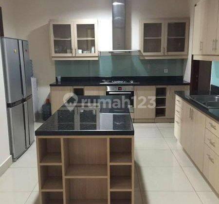 Jual Apartemen Pakubuwono Residence 2+1br 1