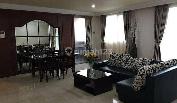 Di Apartemen Nuansa Hijau atau green view Pondok Indah 2