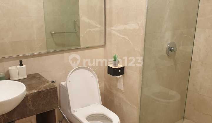 For Rent: One Icon Apartment Tunjungan Plaza