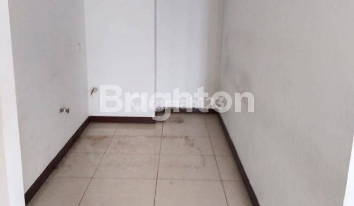 APARTEMEN WATERPLACE RESIDENCE 3BR 2