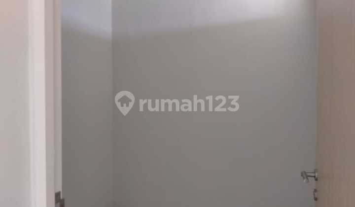 Apartemen Royal City Loft Royal Residence Siap Huni Lokasi Bagus