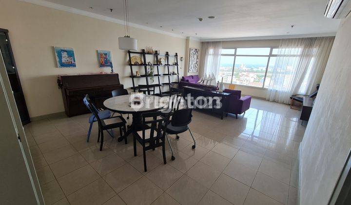 Apartemen Pantai Mutiara 3BR View Laut 2