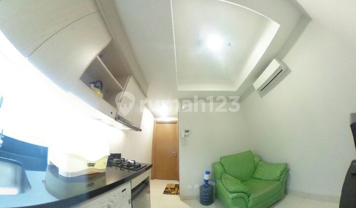 Apartement Studio Emerad Kemayoran 2