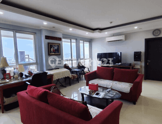 Unit Gandeng Apartemen Paladian Park Tower A Kelapa Gading S7373