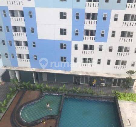 Apartment Type Studio Urban Town Serpong Hadap Kolam Renang 1