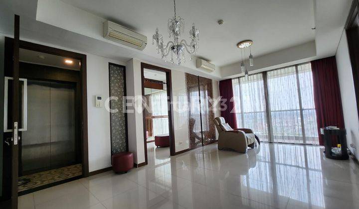 Apartemen St Moritz Tower New Royal Semi Furnished 1