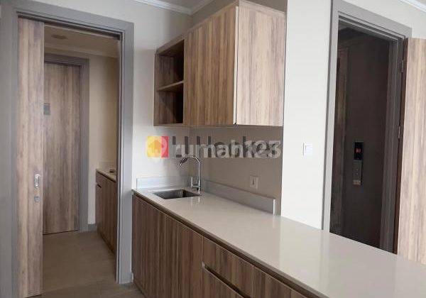 Apartemen 3BR Luas 141m2 di Apartemen Menara Jakarta 2