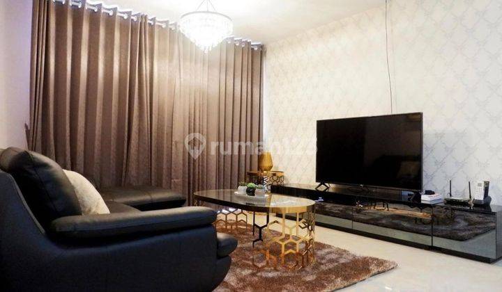 Apartment Pusat kota Surabaya The Peak Lantai 33 1