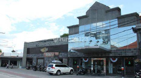 Building on Jl By Pass Denpasar Bali, 5 floors, close to the toll road 2