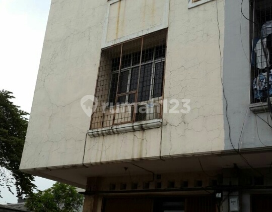 LEPAS MURAH!RUKO 4.5X15 4LT UTK KANTOR,USAHA DAN TMP TINGGAL.HUB 0818xxxxxxxx/WA LEPAS MURAH!RUKO 4.5X15 4LT UTK KANTOR,USAHA DAN TMP TINGGAL.HUB 0818xxxxxxxx/WA