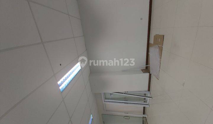 Kantor di Lavenue (murah, ukuran kecil) 2