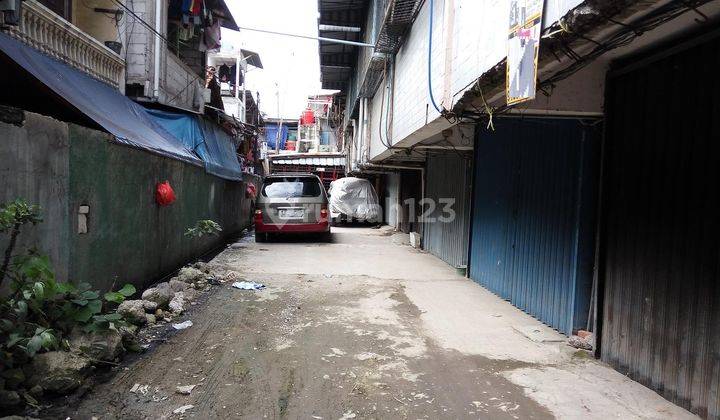 ruko di tanah pasir, penjaringan jakarta utara, dekat jembatan tiga 2