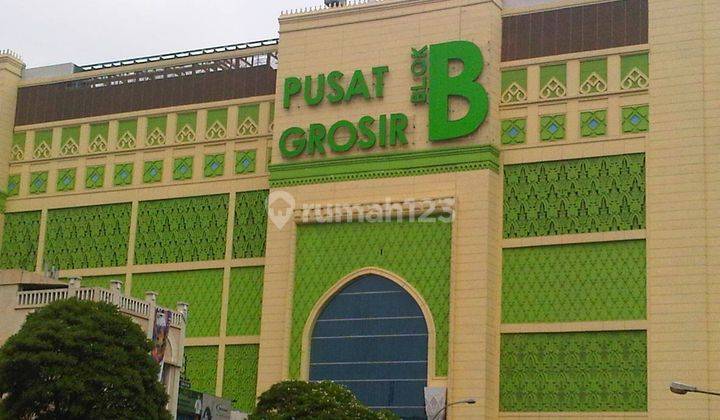 Kios Tanah Abang Blok B Hoek 1