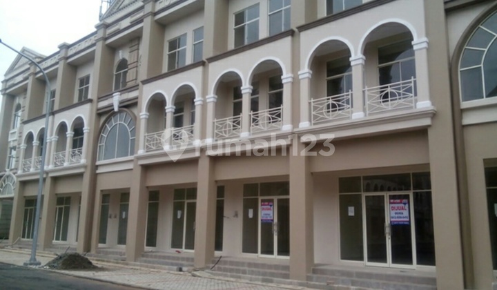 Newly renovated, well-equipped with a water well, neat. For more information, please contact Yuling at 0852-1307-2852. 1