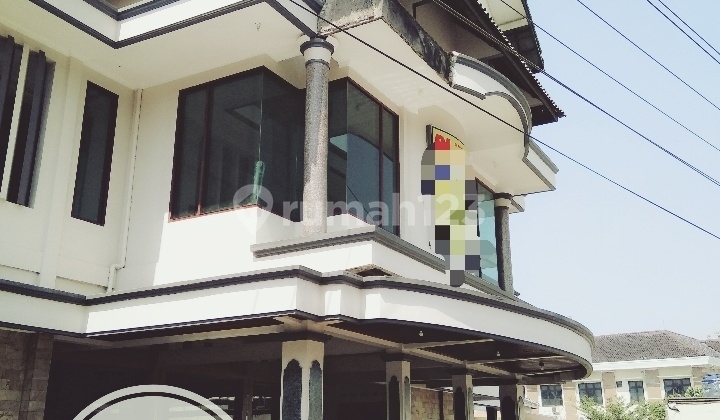 Gedung dan tanah, cocok utk rumah makan & gedung pertemuan Gedung dan tanah, cocok utk rumah makan & gedung pertemuan