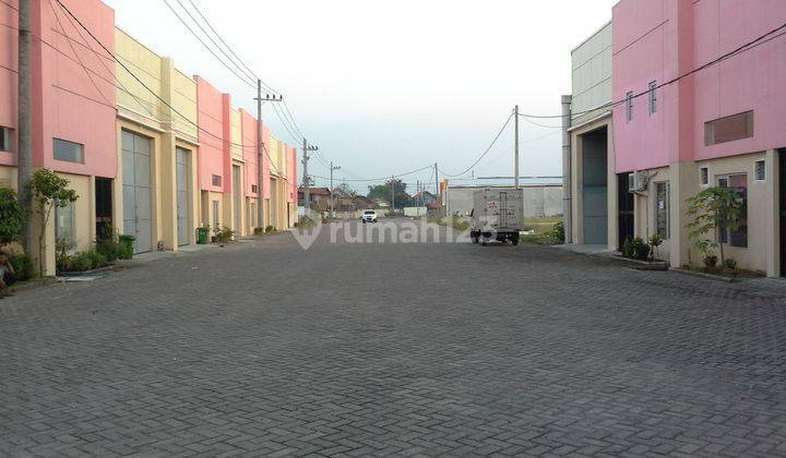 Harga murah untuk Lokasi istimewa! Gudang cluster pergudangan Bambe, Driyorejo, Gresik.. Akses sangat mudah ke Surabaya, Mojokerta dan Gresik 2