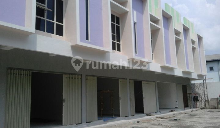 Beberapa Unit Ruko 2 Lantai di Jl.Wahidin Sudiro Husodo Gresik