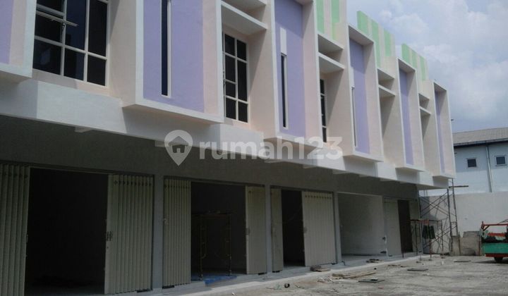 Beberapa Unit Ruko 2 Lantai di Jl.Wahidin Sudiro Husodo Gresik