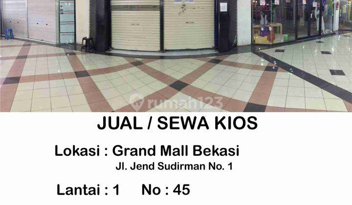 Kios di Grand Mall Bekasi 1