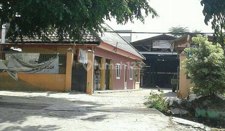 Toko material di jln Maulana Hasanuddin cipondoh tangerang 1