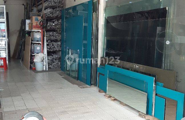 Ruko 3 lantai 4.5x17 meter di Jalan Boulevard Raya Kelapa Gading hadap Timur 1