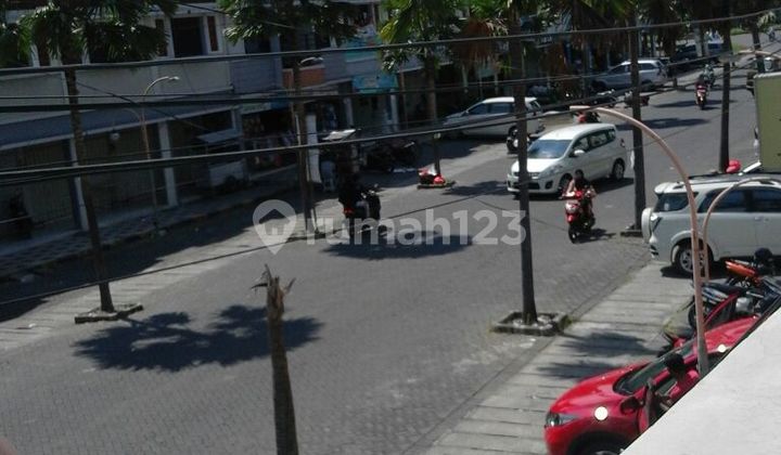 Ruko Jalan Raya Berlian Biru Pondok Permata Suci Gresik