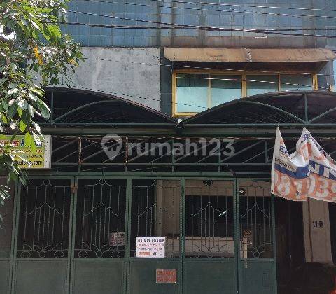 2 Unit Ruko Gandeng 4 Lantai LT 251 m2, akses jalan 2 mobil, cocok untuk Kost-Kostan, dan Kantor 1