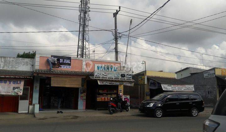 3 Unit Ruko + 2 Rumah di Belakang + Sebidang Tanah 1