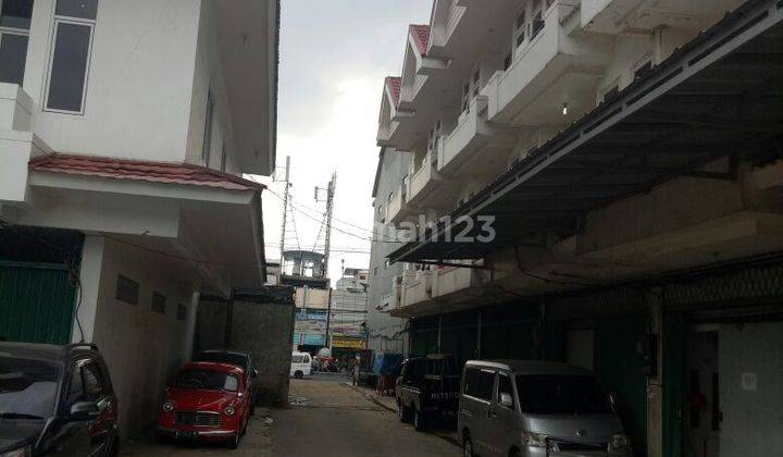 8 Unit Ruko Gandeng di Jln H. Juanda Ciputat Tangerang 2