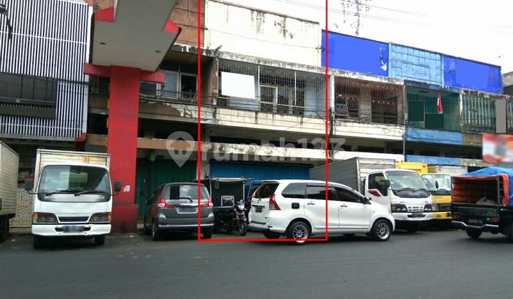 Ruko Strategis 2 Lantai Area Pasar Besar Ruko Strategis 2 Lantai Area Pasar Besar
