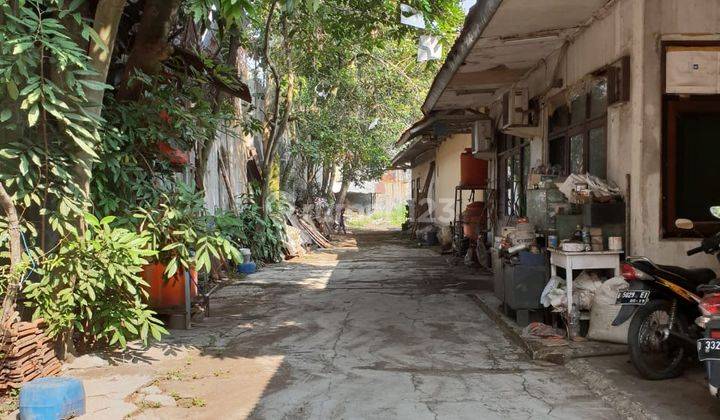 Rumah mainroad Jl Raya Kopo cocok untuk Gudang 2