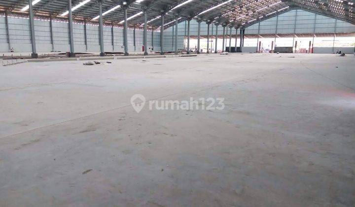 Gudang Modern Warehouse 8.200 m2 Cikarang Bekasi 1