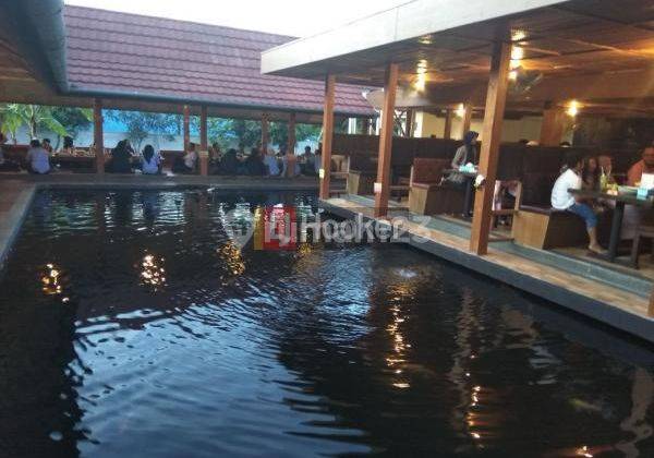 Dijual Ruko Resto Bagus Lokasi Strategis Dan Ramai Pengunjung di Karawang, Karawang 1