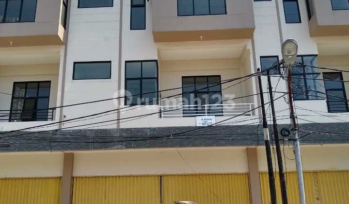 Ruko Brand New di Muara Karang Ruko Brand New di Muara Karang