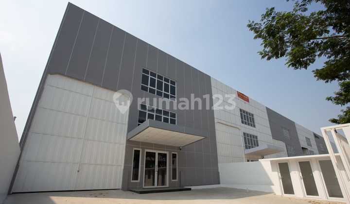 Delta Silicon Lippo Cikarang Warehouse
