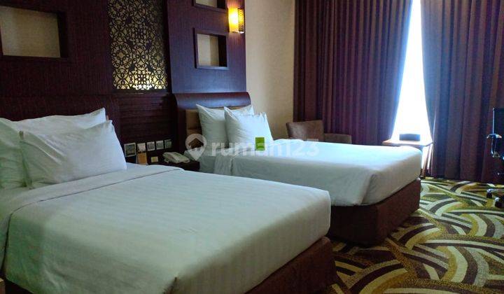 The Bigest and Luxury HOTEL ⭐⭐⭐⭐ near JL. Marioboro, Jogjakarta 1