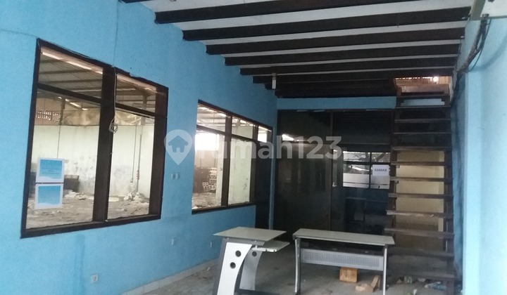 For Rent Warehouse on Jl Holis, Sayap Soekarno Hatta Bandung