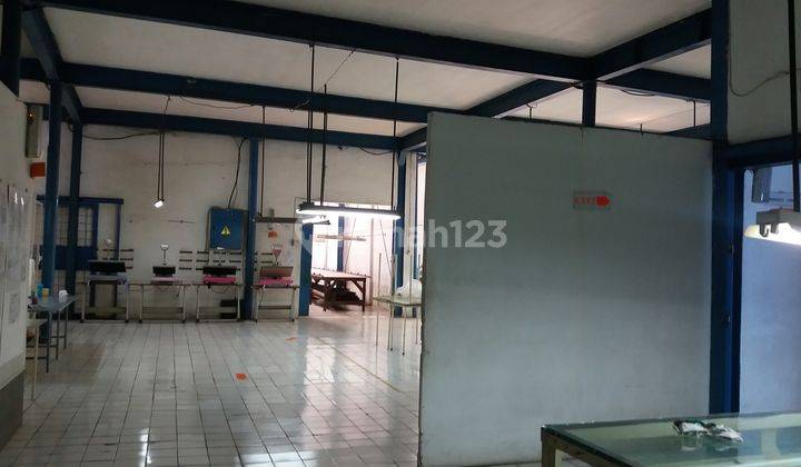 gudang siap pakai di jl holis, bandung selatan 2