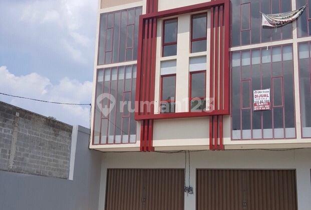 Ruko Baru di kota Serpong