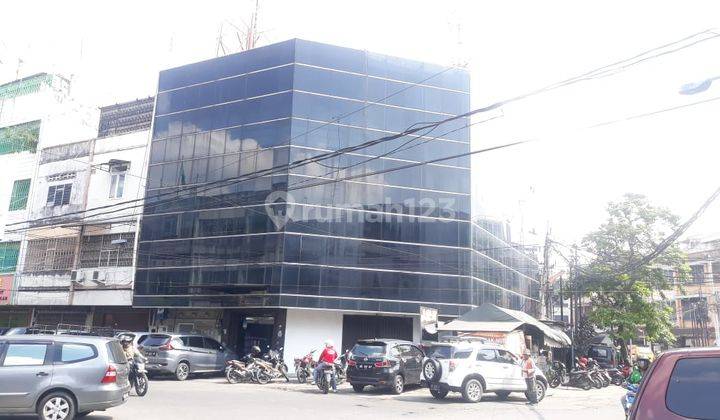 Ruko Gandeng   Jl. Sekip Baru,Petisah Tengah -RK-0123 1