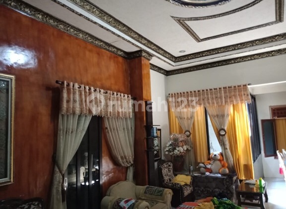 Rumah,kantor,gudang,pabrik jadi satu