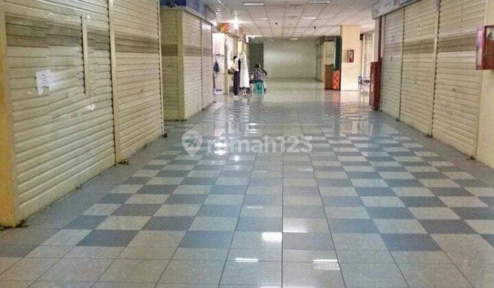 DIJUAL KIOS DI THAMRIN CITY, JAK - PUS. LOKASI STRATEGIS  DEPAN PINTU KACA LOBBY HARGA  MURAH MERIAH  1