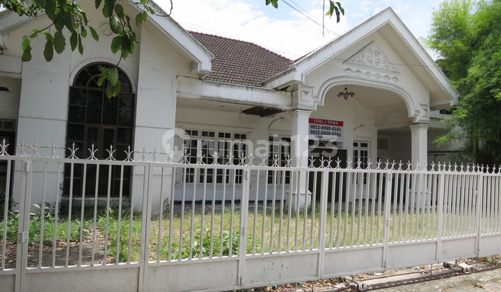 Villa / House No. 29 Timor St., East Medan, Medan 20231 Villa / House No. 29 Timor St., East Medan, Medan 20231