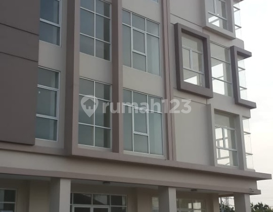 Dijual Ruko Murah untuk usaha di Puncak Dharmahusada, Surabaya