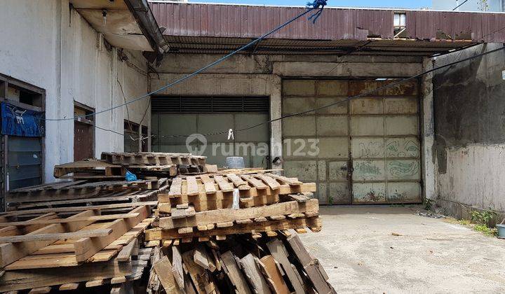 Bangunan Gudang butuh renov di jl raya Majapahit 2