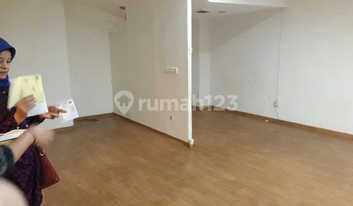 Ruang Perkantoran siap Pakai Di Puri Imperium Kuningan Jaksel