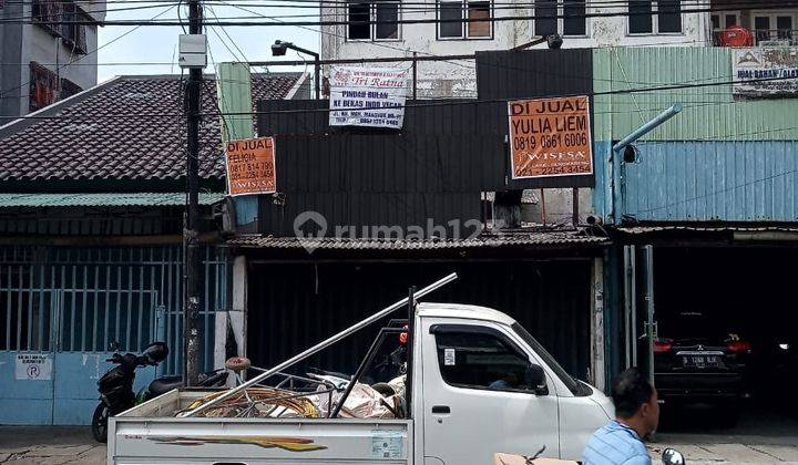 Ruko di Jembatan Lima Raya Jakarta Barat 1