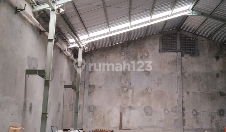 Sewon Warehouse Spacious Parking