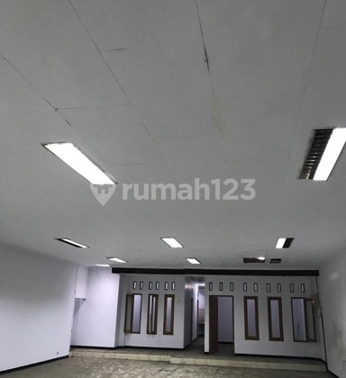 Laswi Commercial Building 1