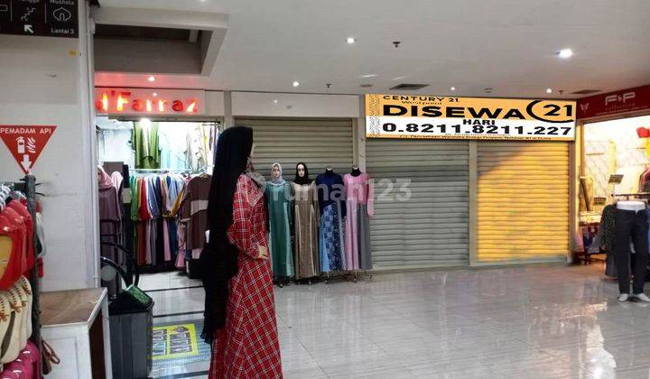 Kios Pasar Baru Square Otista 1